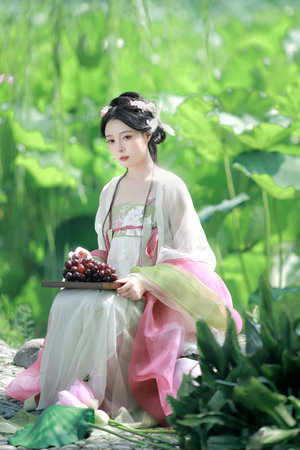 qq空间强制查看器